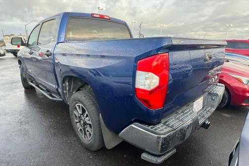 2015 Toyota Tundra SR5