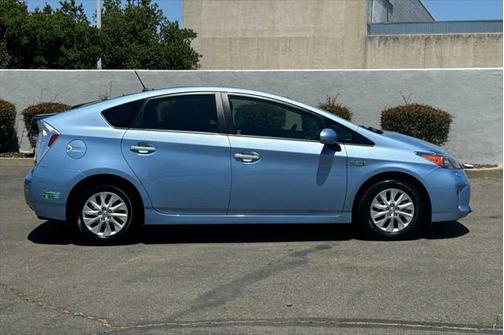 2012 Toyota Prius Plug-in Advanced