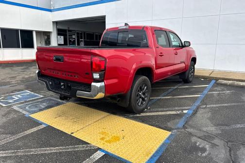 2022 Toyota Tacoma SR5