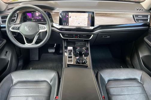 2024 Volkswagen Atlas 2.0T SEL