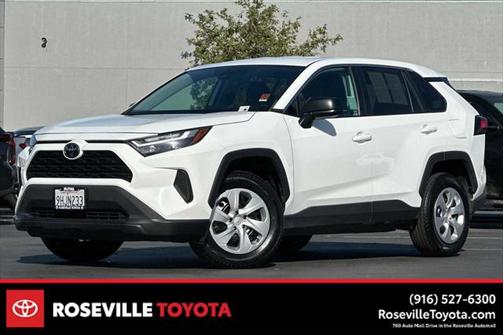 2023 Toyota RAV4 LE