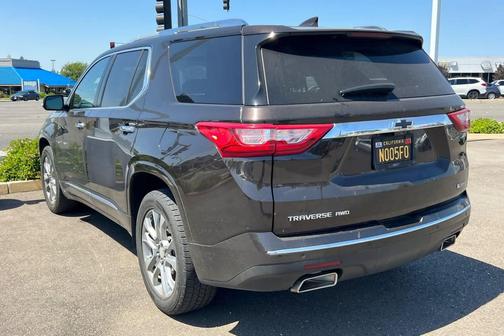 Sable Brown Metallic 2018 Chevrolet Traverse Premier