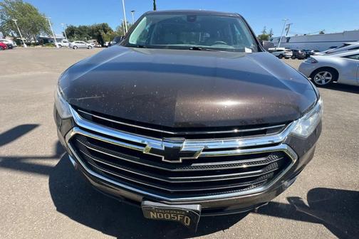 Sable Brown Metallic 2018 Chevrolet Traverse Premier