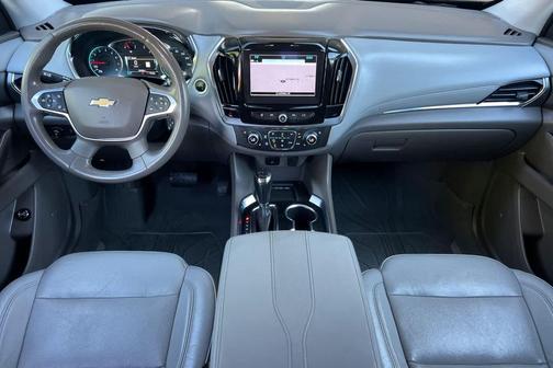 Sable Brown Metallic 2018 Chevrolet Traverse Premier