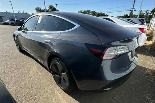 2019 Tesla Model 3 Standard Range