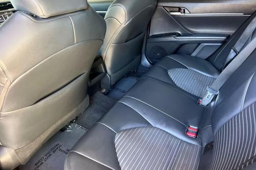 Supersonic Red 2019 Toyota Camry Hybrid SE