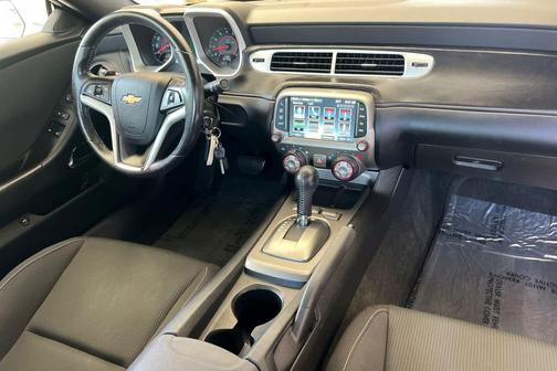 Summit White 2013 Chevrolet Camaro 1LT