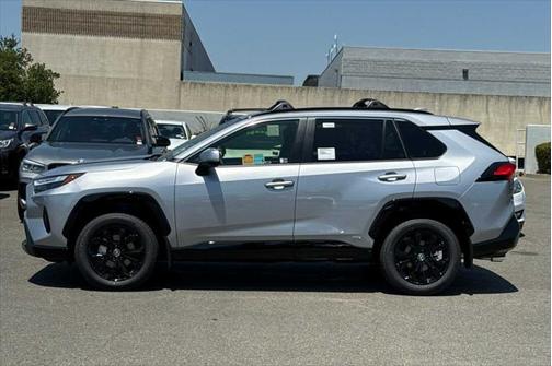 2025 Toyota RAV4 Hybrid SE