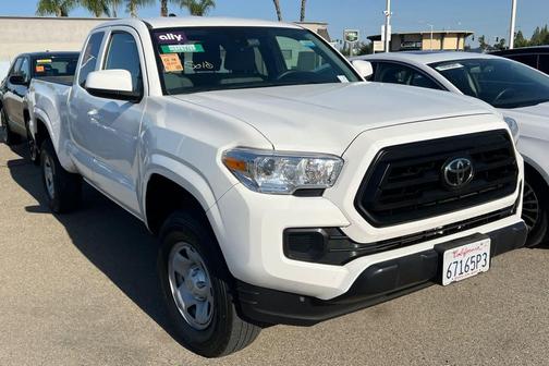 Ice Cap 2023 Toyota Tacoma SR