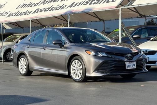 2019 Toyota Camry LE
