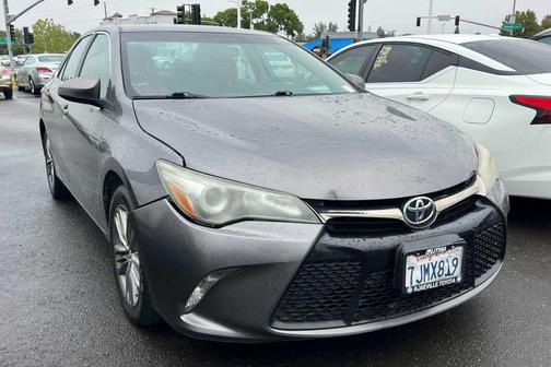 2015 Toyota Camry SE