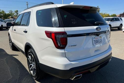 2016 Ford Explorer Sport