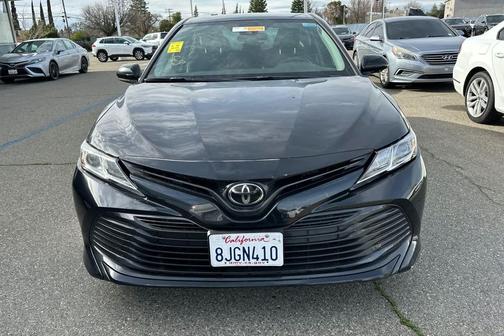 2019 Toyota Camry LE