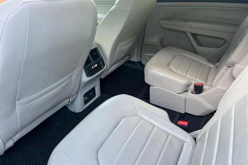 2019 Volkswagen Atlas 3.6L SEL Premium