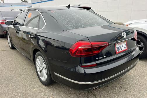 2018 Volkswagen Passat 2.0T SE