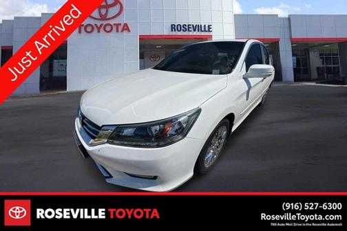 White Orchid Pearl 2013 Honda Accord