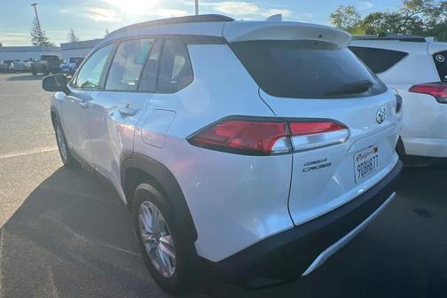 2022 Toyota Corolla Cross LE
