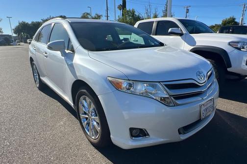 Blizzard Pearl 2013 Toyota Venza XLE