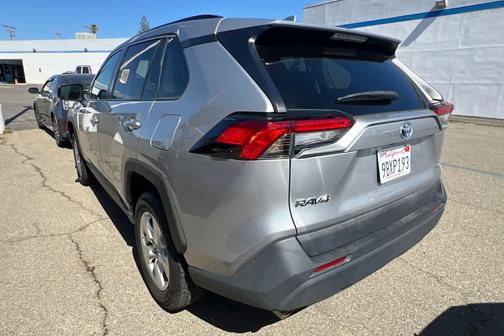 Silver Sky Metallic 2021 Toyota RAV4 Hybrid LE