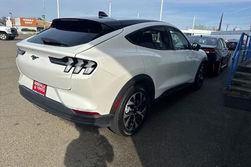 2024 Ford Mustang Mach-E Select