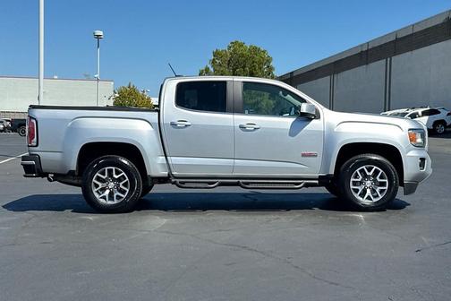 2016 GMC Canyon SLE