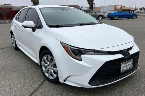 2022 Toyota Corolla LE