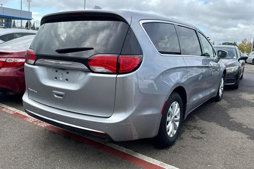 2019 Chrysler Pacifica Touring Plus