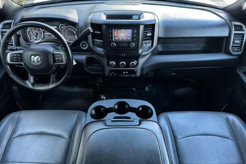 2022 RAM 2500 Tradesman Crew Cab 4x4 6'4' Box