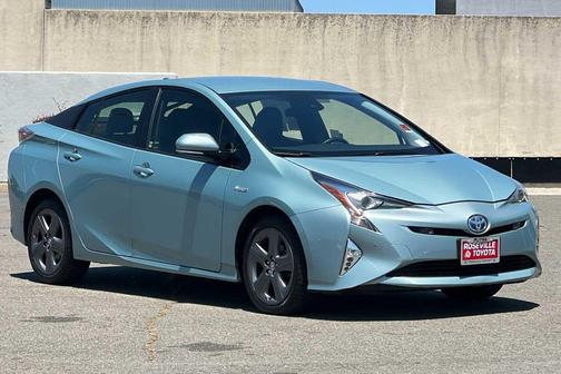 2018 Toyota Prius Three Touring
