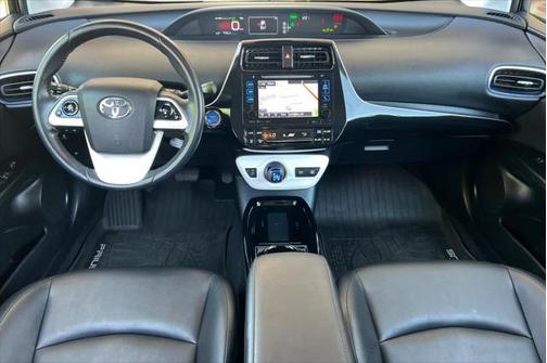 2018 Toyota Prius Three Touring