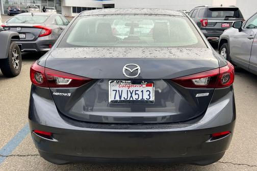 2016 Mazda Mazda3 i Sport