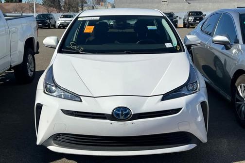 2022 Toyota Prius LE