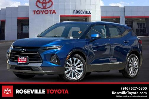 Blue Glow Metallic 2022 Chevrolet Blazer Premier