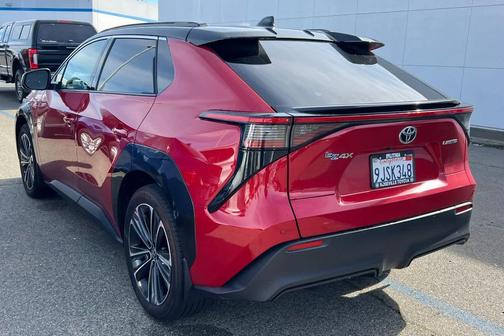 2023 Toyota bZ4X Limited