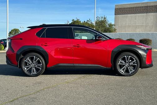 2023 Toyota bZ4X Limited