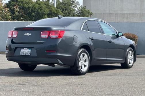 Ashen Gray Metallic 2015 Chevrolet Malibu 1LT