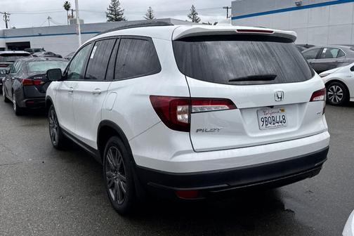 2022 Honda Pilot 2WD Sport