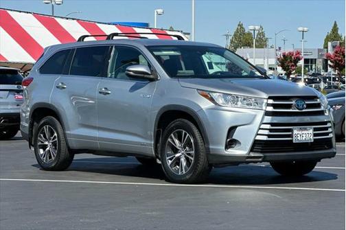 2018 Toyota Highlander Hybrid LE