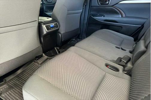 2018 Toyota Highlander Hybrid LE