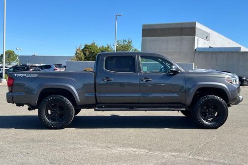 Magnetic Gray Metallic 2018 Toyota Tacoma TRD Sport