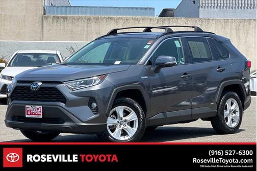 2021 Toyota RAV4 Hybrid XLE