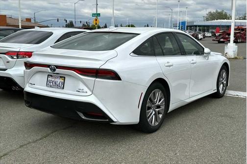 2021 Toyota Mirai Base