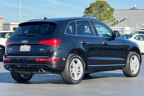 2017 Audi Q5 2.0T Premium Plus