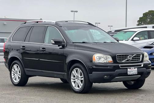 2012 Volvo XC90 Premier Plus