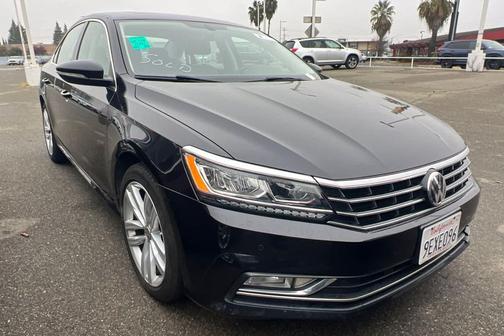 2018 Volkswagen Passat 2.0T SE