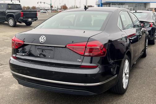 2018 Volkswagen Passat 2.0T SE
