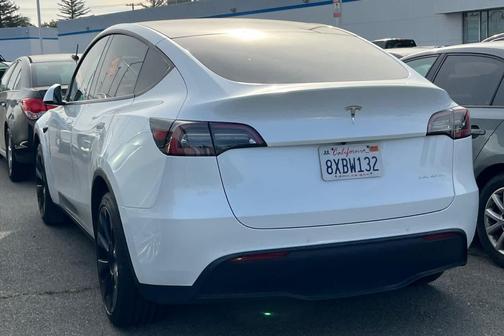 2021 Tesla Model Y Long Range Dual Motor All-Wheel Drive