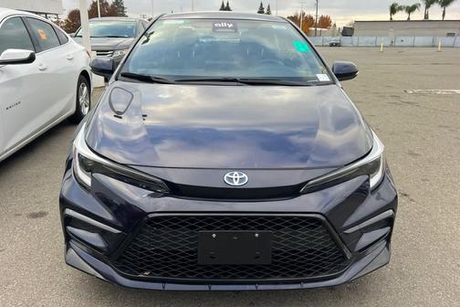 2023 Toyota Corolla Hybrid SE