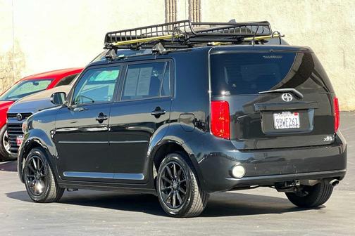 2010 Scion xB Release Series 7.0