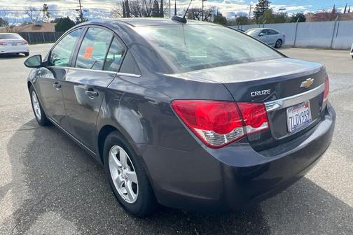2015 Chevrolet Cruze 1LT